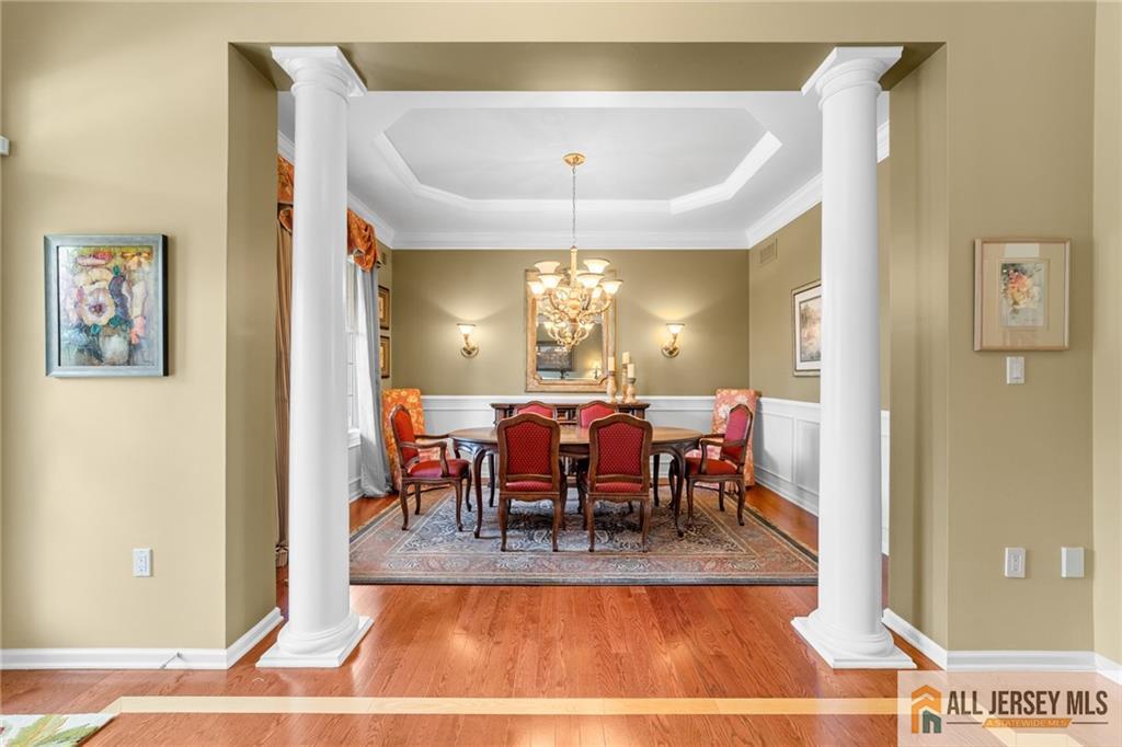 8 Tamarack Road Monroe Township, NJ 08831 - Photo 4 of 40 Gallery Image 4