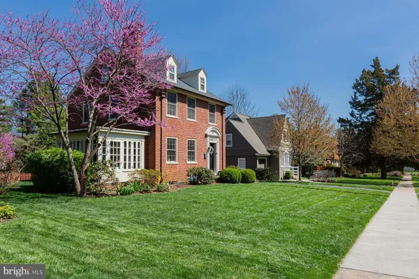 $467,500 | 927 Martha Avenue, Lancaster, PA 17601