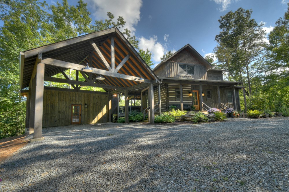 199 North Hiawatha Trail Blue Ridge, GA 30513 - Photo 2 of 55 Gallery Image 2
