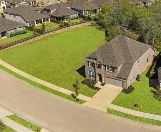 $559,900 | 9517 Sunset Lane, Oak Point, TX 75068