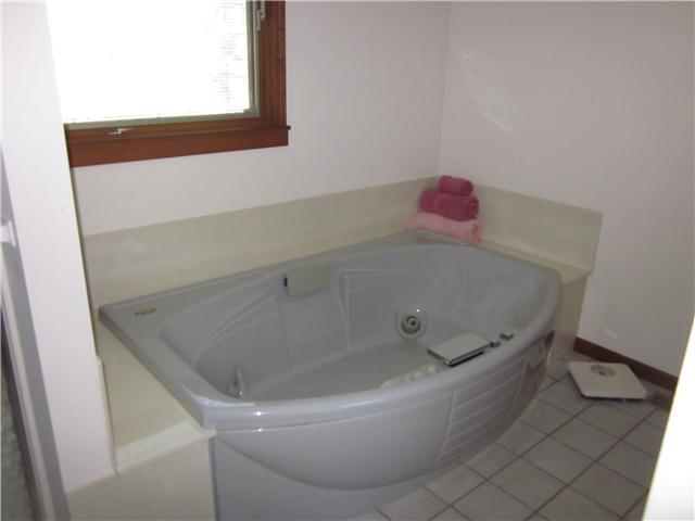 6705 Rieber Street Columbus, OH 43085 - Photo 16 of 21