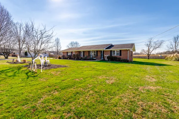 $419,900 | 1608 Eagle Drive, Hixson, TN 37343