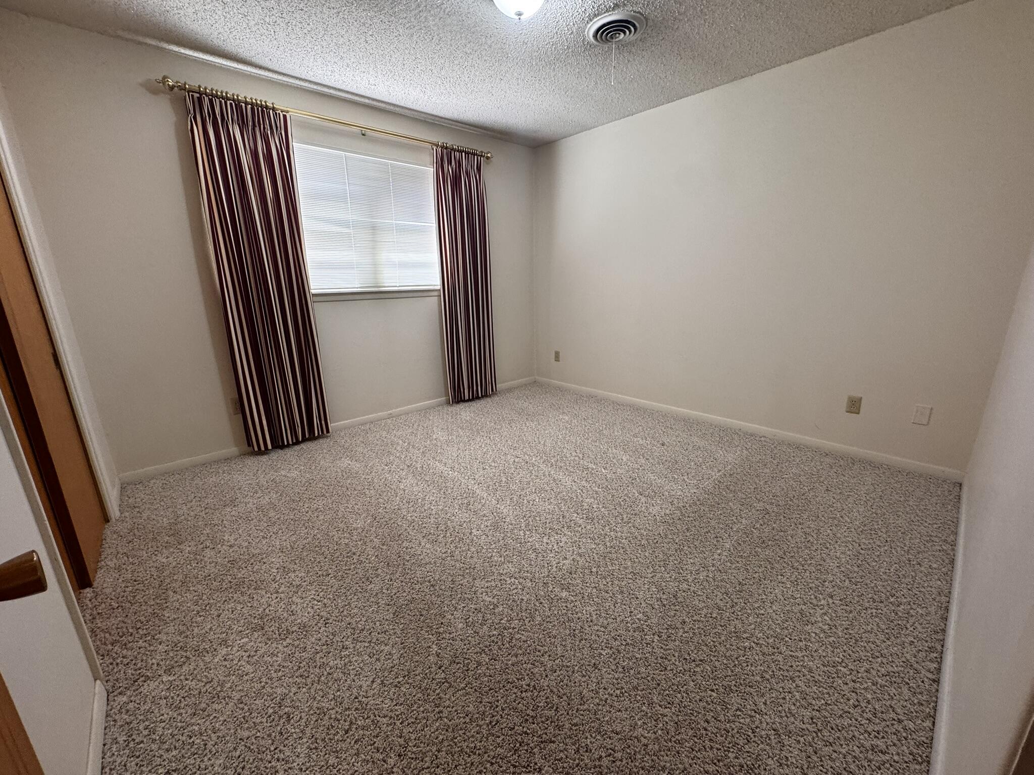 1304 Floydada Plainview, TX 79072 - Photo 30 of 49