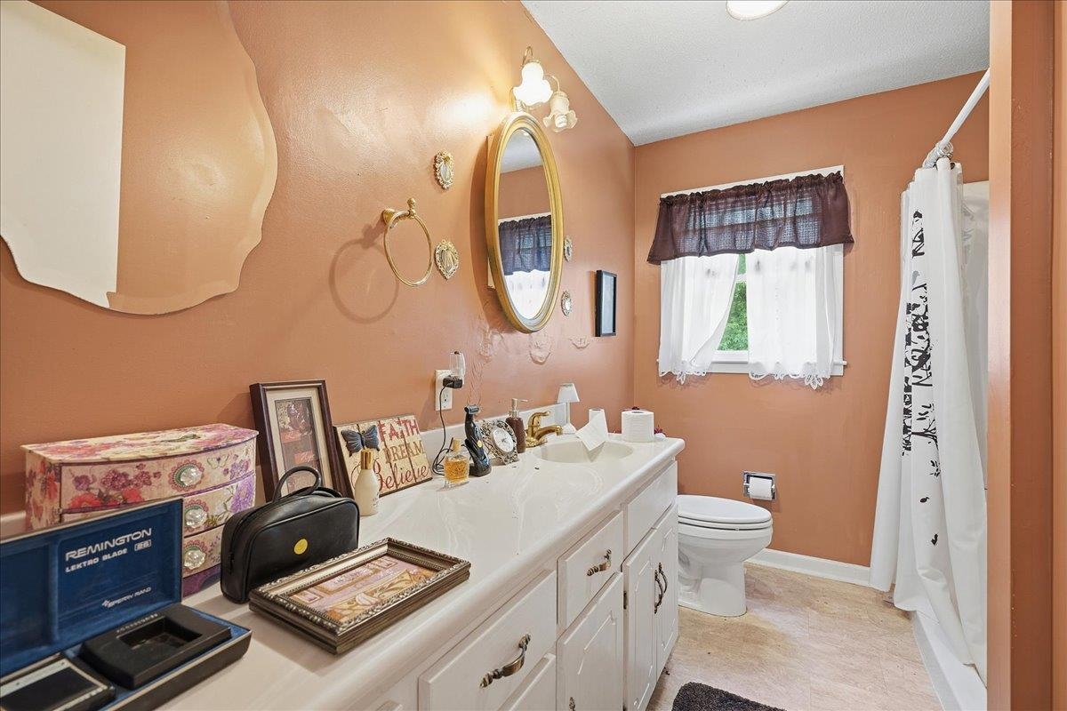 420 Pineneedle Road Union, SC 29379 - Photo 12 of 22