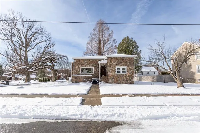 $199,000 | 1230 Vine Street, Connellsville, PA 15425