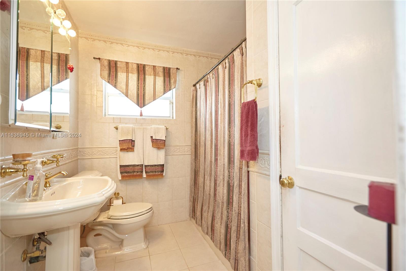 Central Gables Coral Gables, FL 33134 - Photo 37 of 45