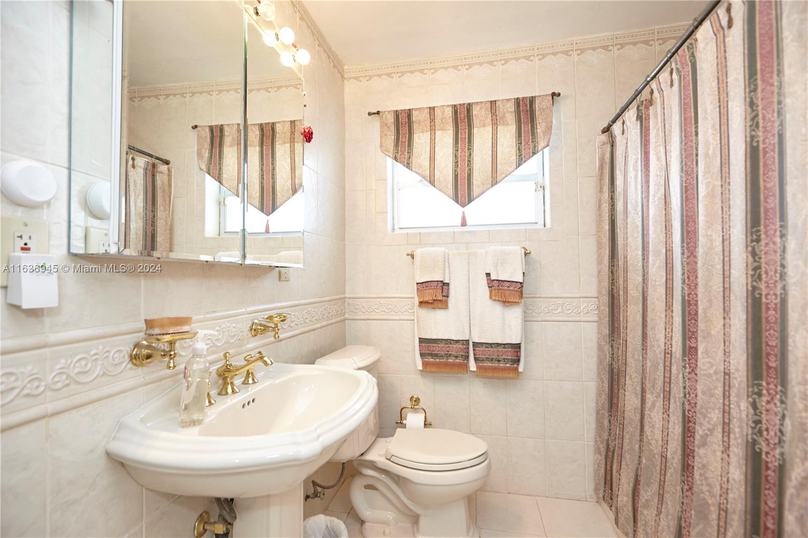 Central Gables Coral Gables, FL 33134 - Photo 38 of 45