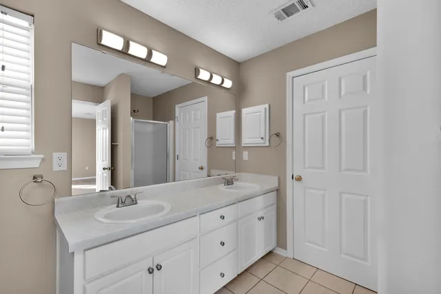 $2,395 | 722 Marsh Harbor Drive, Mary Esther, FL 32569