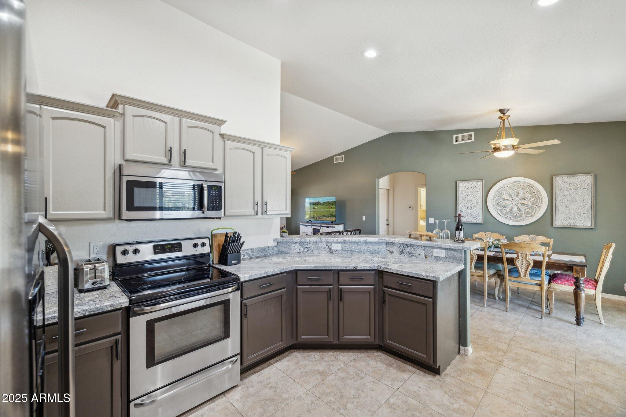 4447 East Red Bird Road Cave Creek, AZ 85331 - Photo 16 of 74 16-web-or-mls-4447-e-red-bird-rd