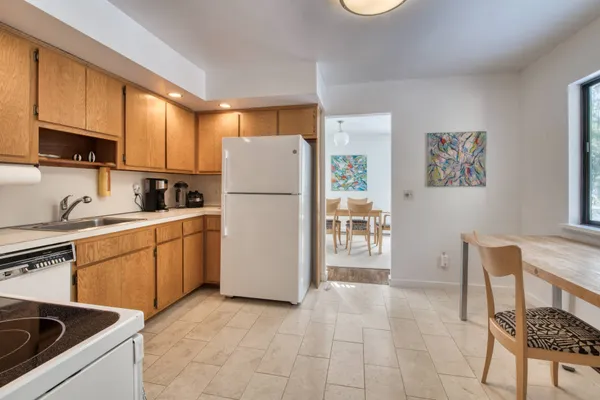 $25,000 | Undisclosed Address, East Hampton, NY 11937