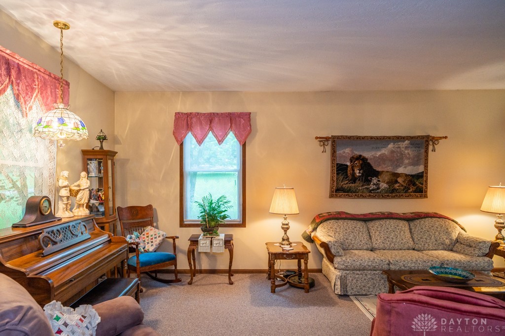 5369 Union Road Franklin, OH 45005 - Photo 14 of 64 Gallery Image 14