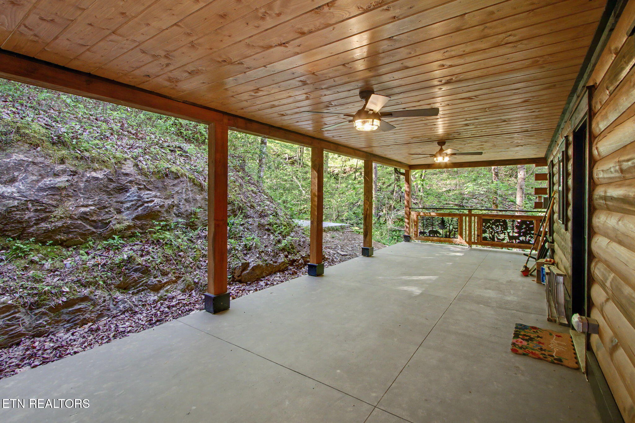 3547 Sugar Maple Loop Road Sevierville, TN 37862 - Photo 7 of 45 IMG_0276