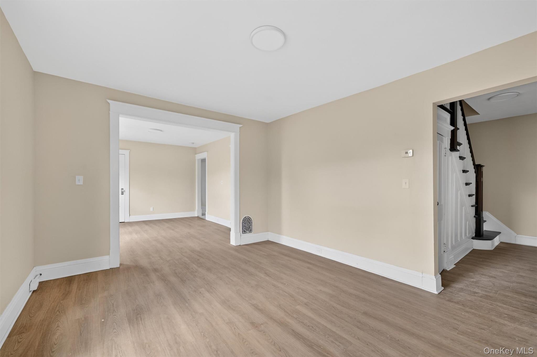 26 1/2 Ridge Street Middletown, NY 10940 - Photo 7 of 36