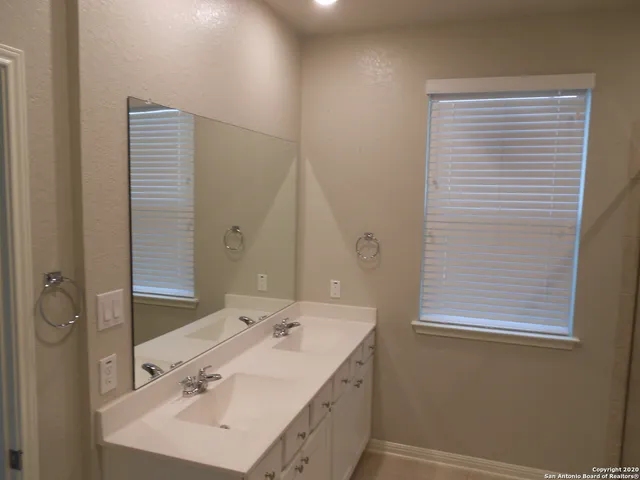 $1,900 | 9729 Novacek Blvd., San Antonio, TX 78254