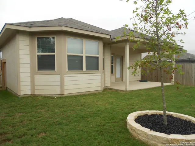 $1,900 | 9729 Novacek Blvd., San Antonio, TX 78254