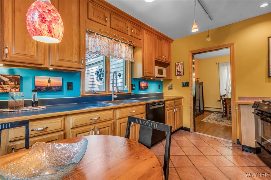 9461 Greiner Road Clarence, NY 14031 - Photo 17 of 46