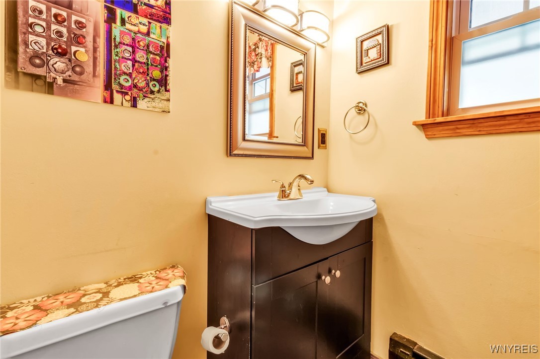 9461 Greiner Road Clarence, NY 14031 - Photo 19 of 46