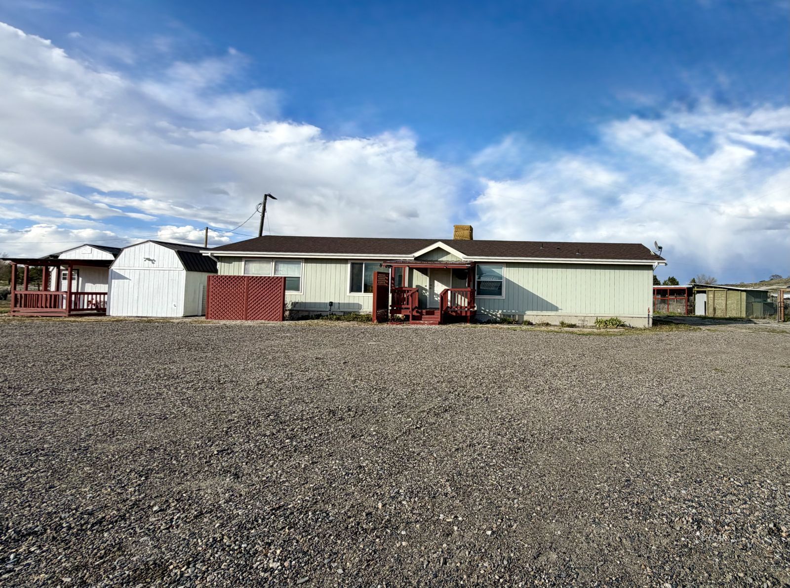 164 Martin Avenue Spring Creek, NV 89815 - Photo 2 of 39