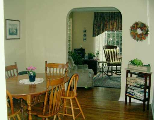 2136 Mercer Road New Brighton, PA 15066 - Photo 3 of 8 Gallery Image 3