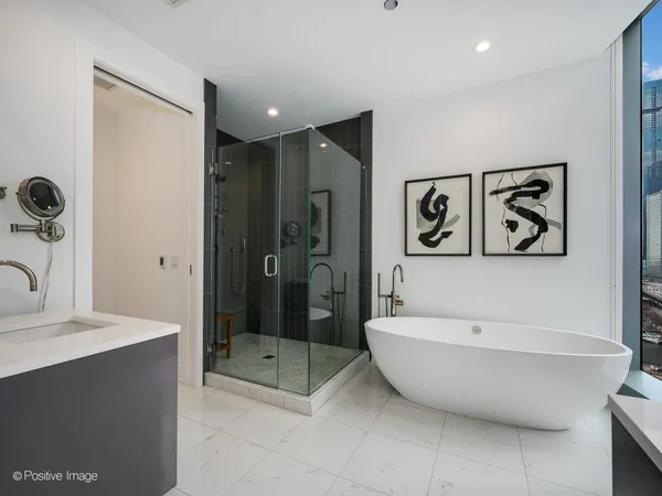 $16,750 | 403 North Wabash Avenue, Unit 15A, Chicago, IL 60611