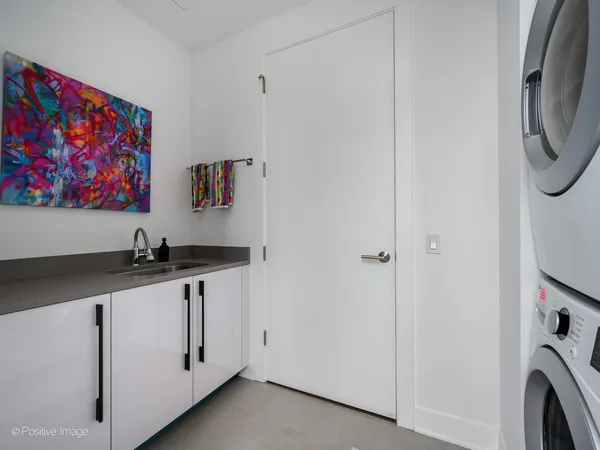 $16,750 | 403 North Wabash Avenue, Unit 15A, Chicago, IL 60611