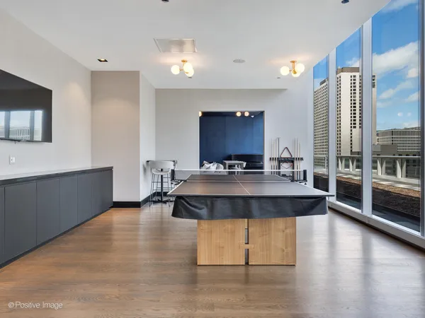 $16,750 | 403 North Wabash Avenue, Unit 15A, Chicago, IL 60611