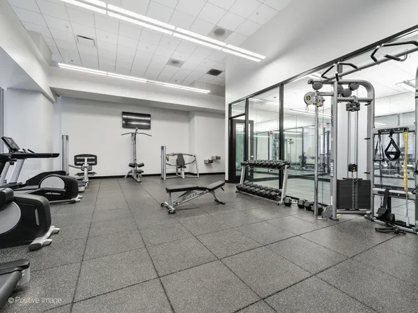 $16,750 | 403 North Wabash Avenue, Unit 15A, Chicago, IL 60611