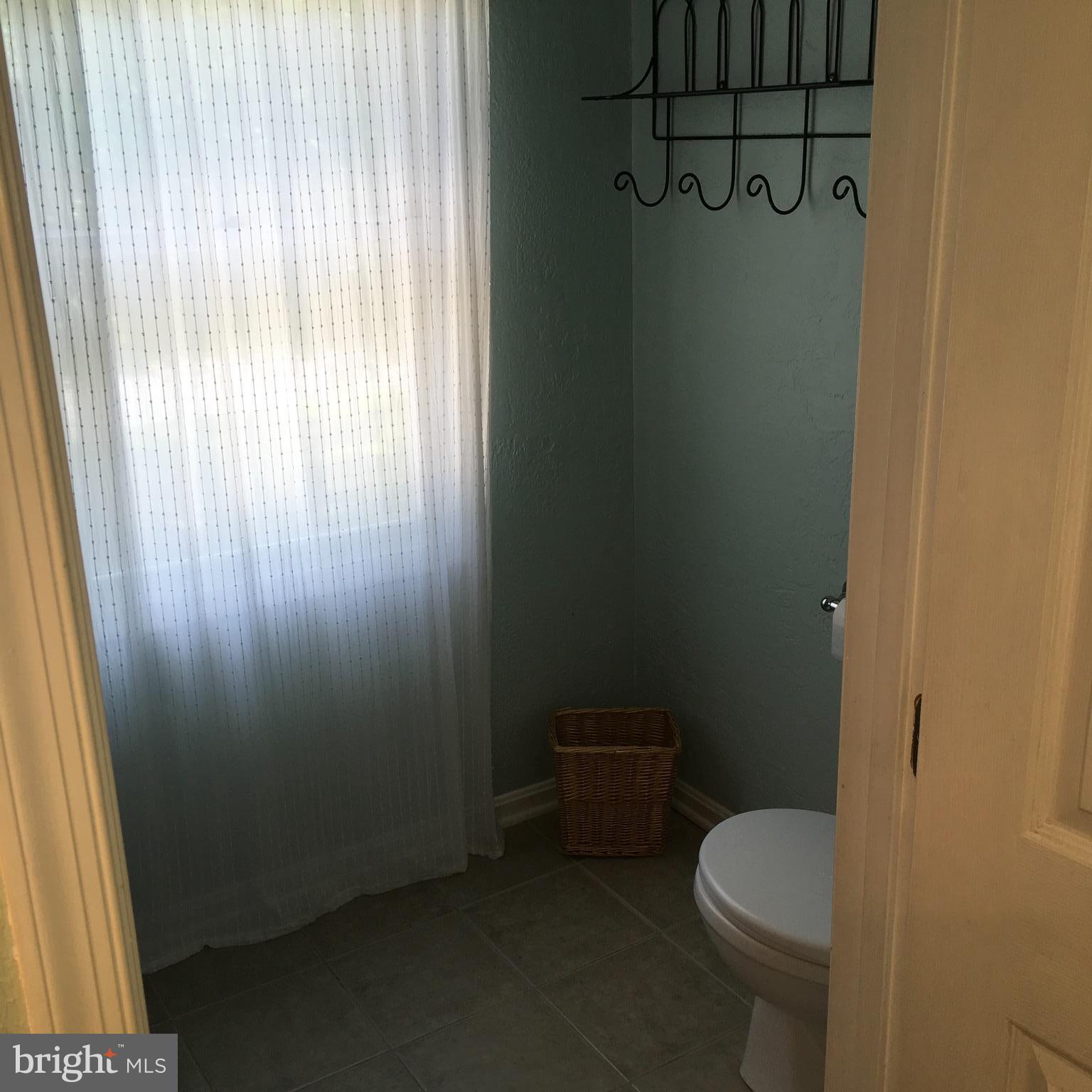 318 Ackerman Road Stevensville, MD 21666 - Photo 15 of 29 Bath (Master)