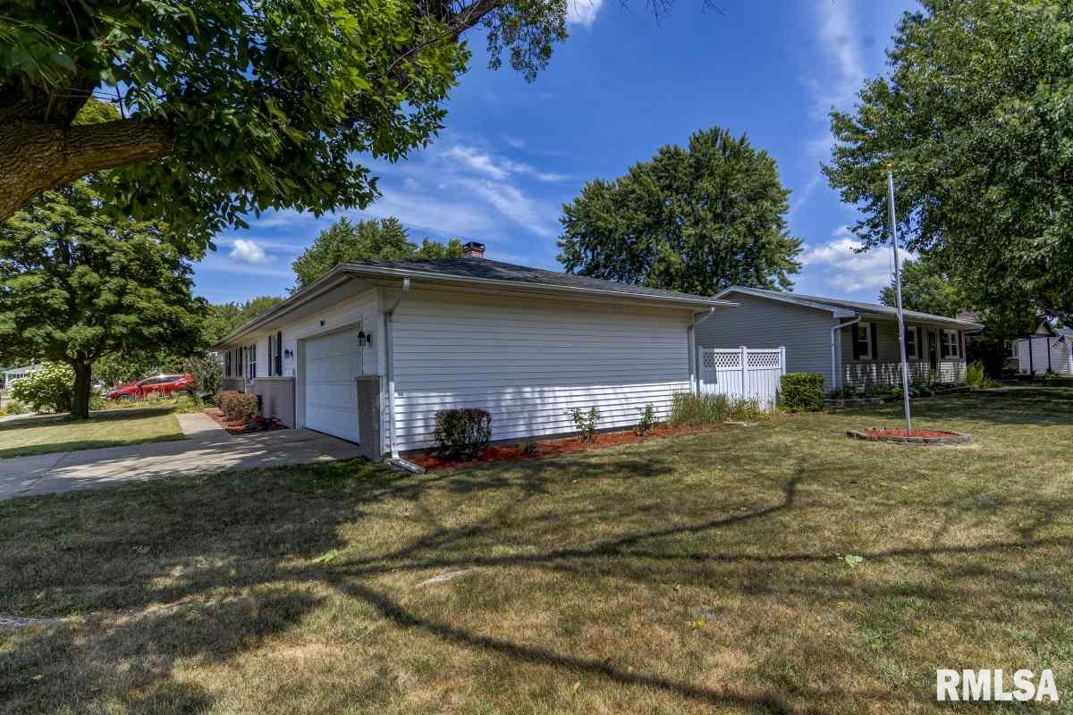 3900 Jonquil Drives Springfield, IL 62707 - Photo 31 of 36