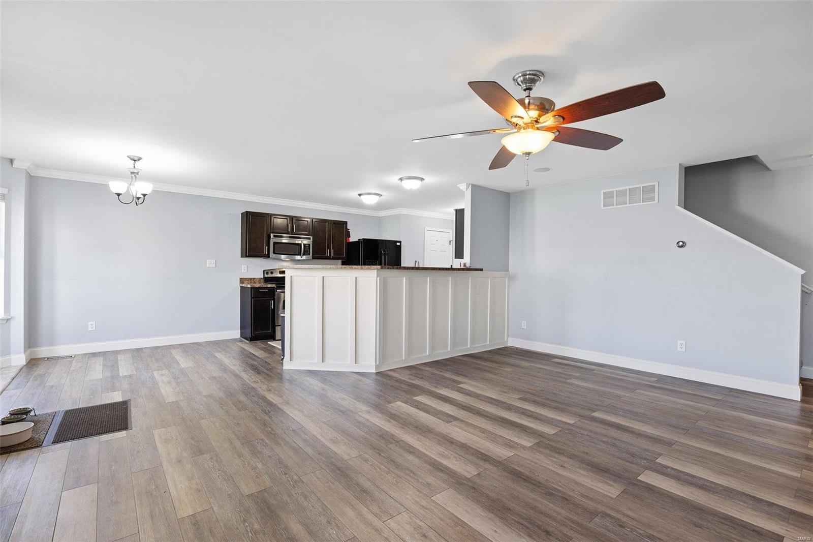 433 Spring Trace O'Fallon, MO 63368 - Photo 4 of 32