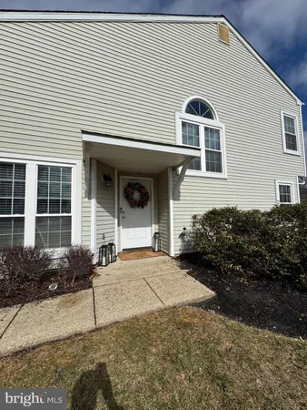$3,500 | 17 Parkview Way, Newtown, PA 18940