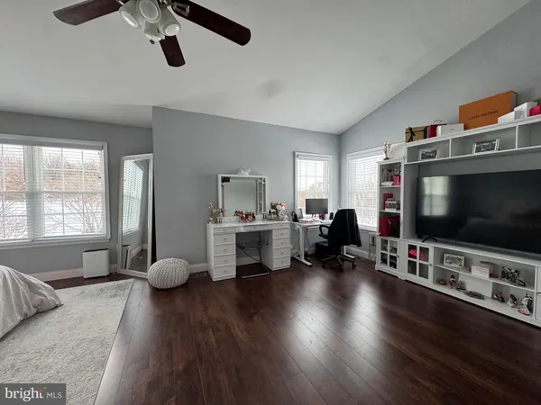$3,500 | 17 Parkview Way, Newtown, PA 18940