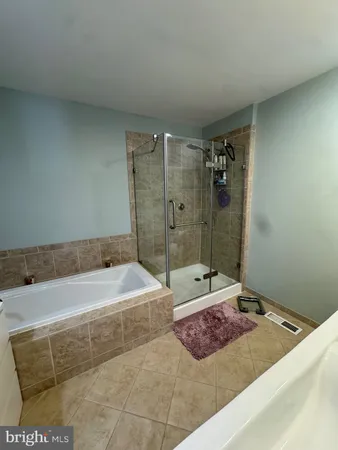 $3,500 | 17 Parkview Way, Newtown, PA 18940
