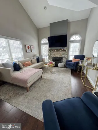 $3,500 | 17 Parkview Way, Newtown, PA 18940