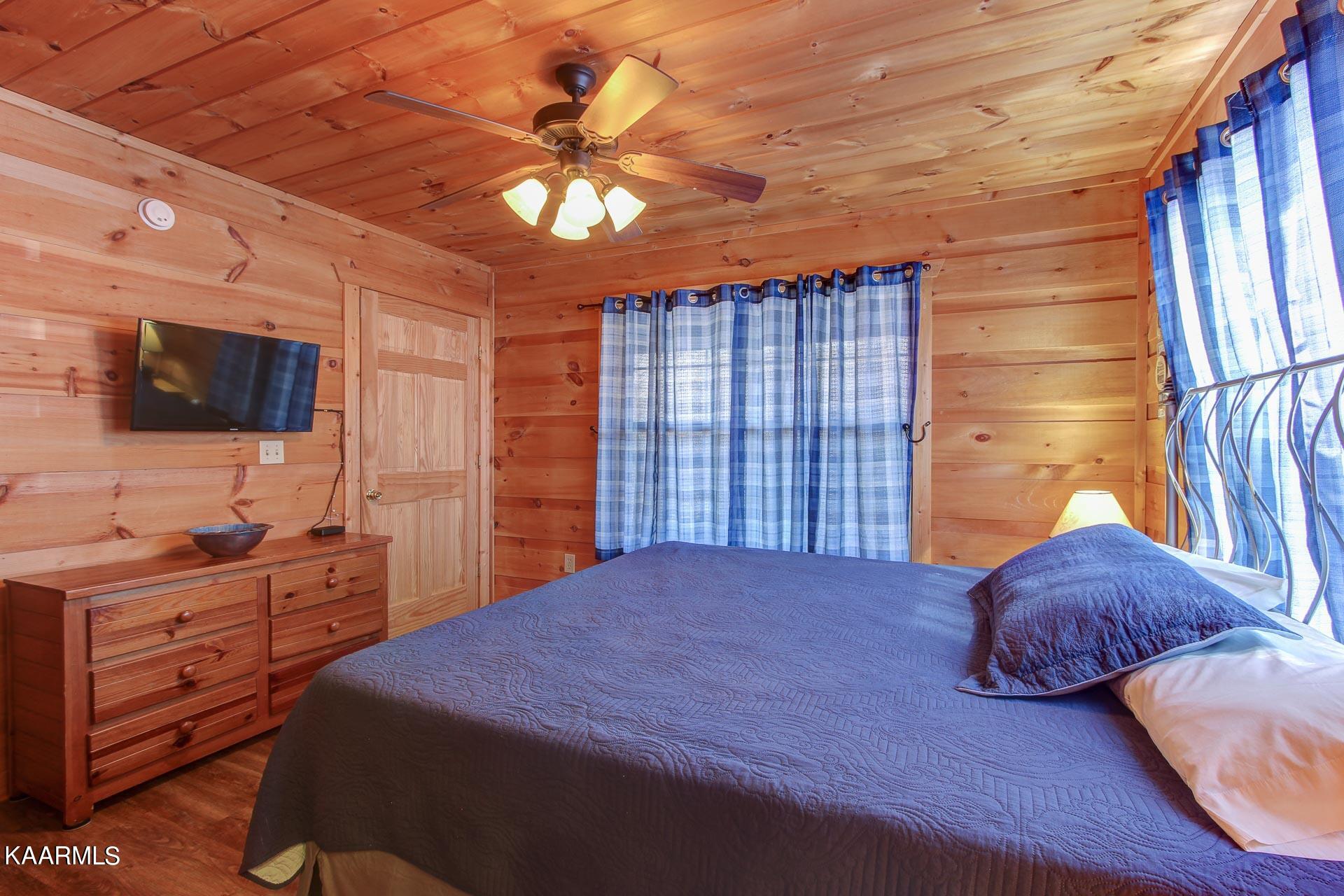 2222 Windswept View Way Sevierville, TN 37876 - Photo 17 of 34 18