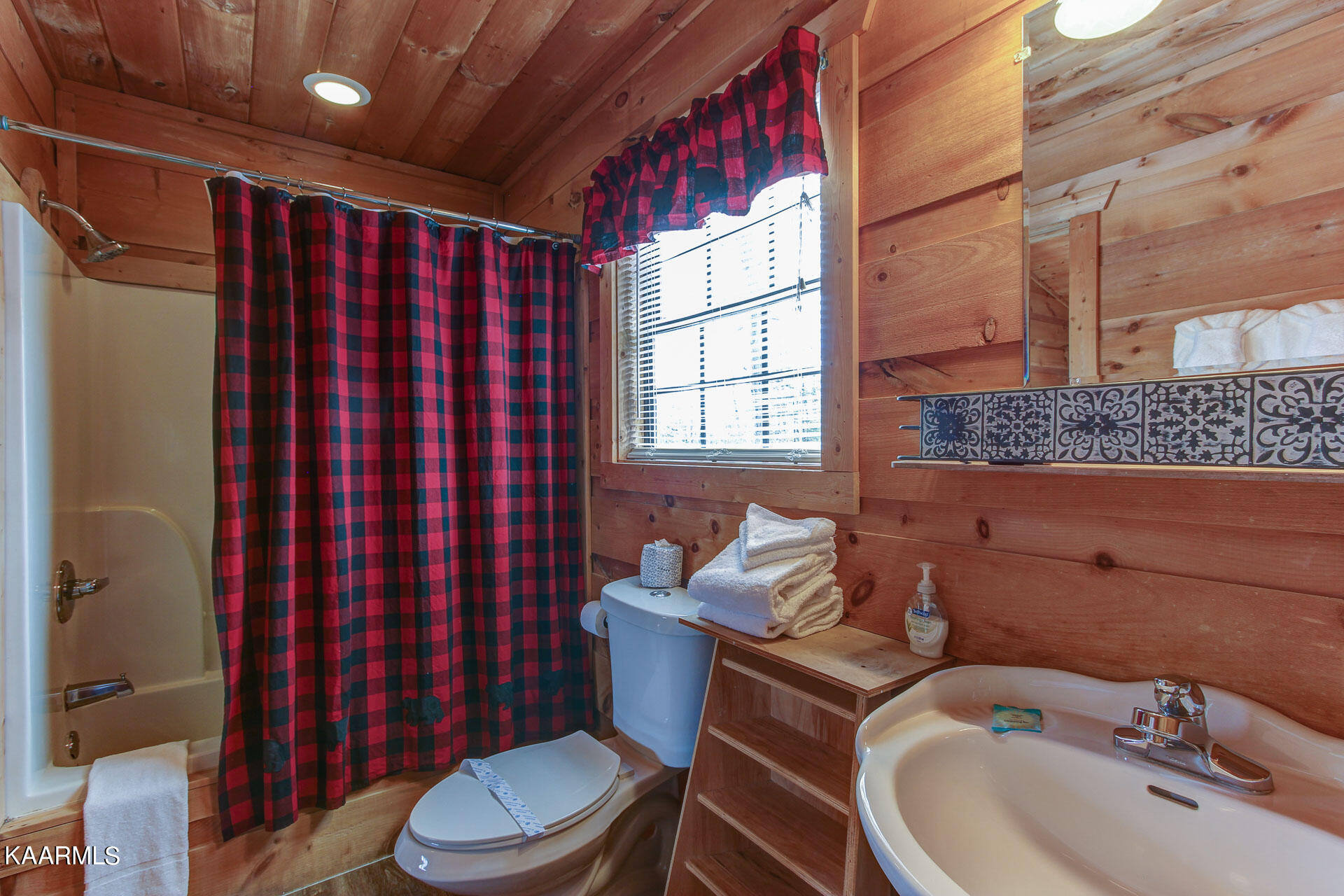 2222 Windswept View Way Sevierville, TN 37876 - Photo 23 of 34 24