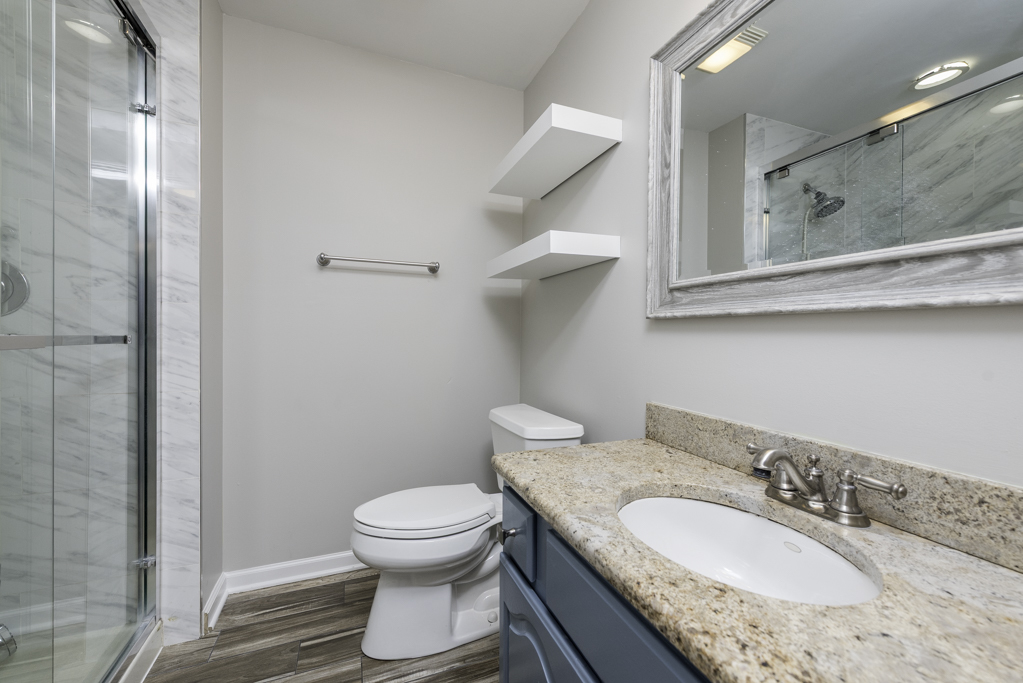 706 Roberts Road Winthrop Harbor, IL 60096 - Photo 17 of 29