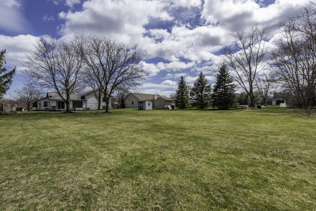 706 Roberts Road Winthrop Harbor, IL 60096 - Photo 26 of 29
