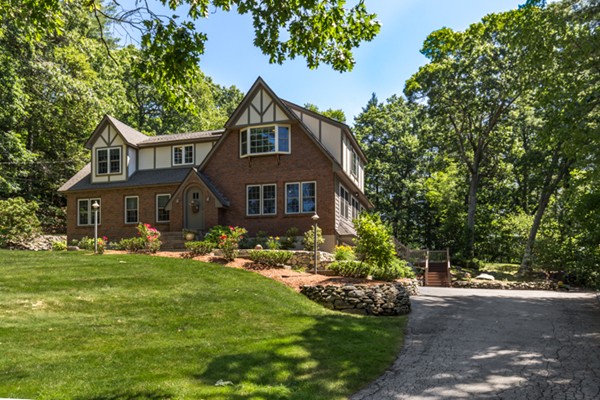 67 Catamount Road Tewksbury, MA 01876 - Photo 1 of 25 Gallery Image 1