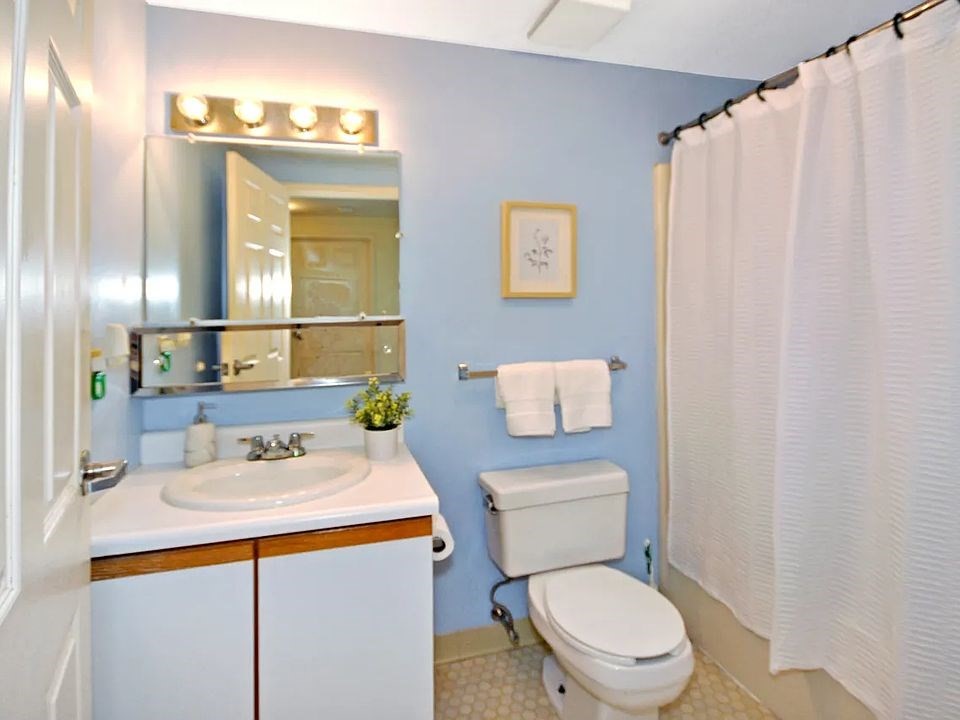 1 Watermill Place, Unit 306 Arlington, MA 02476 - Photo 24 of 35
