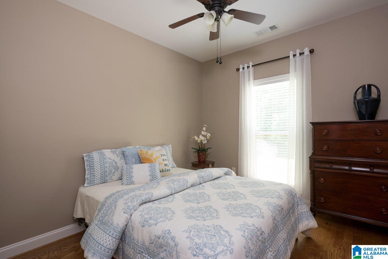 411 Ballantrae Road Pelham, AL 35124 - Photo 20 of 34