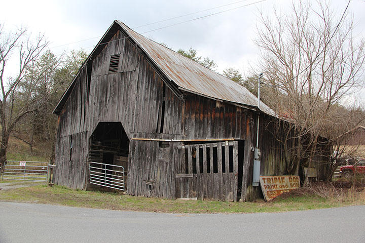 1004 Rule Hollow Road Sevierville, TN 37876 - Photo 4 of 7 IMG_6177