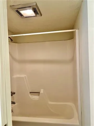 $1,000 | 3008 9th Street, Unit 110, Metairie, LA 70002