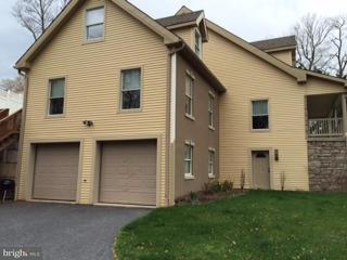 2554 Lebanon Road Manheim, PA 17545 - Photo 2 of 11