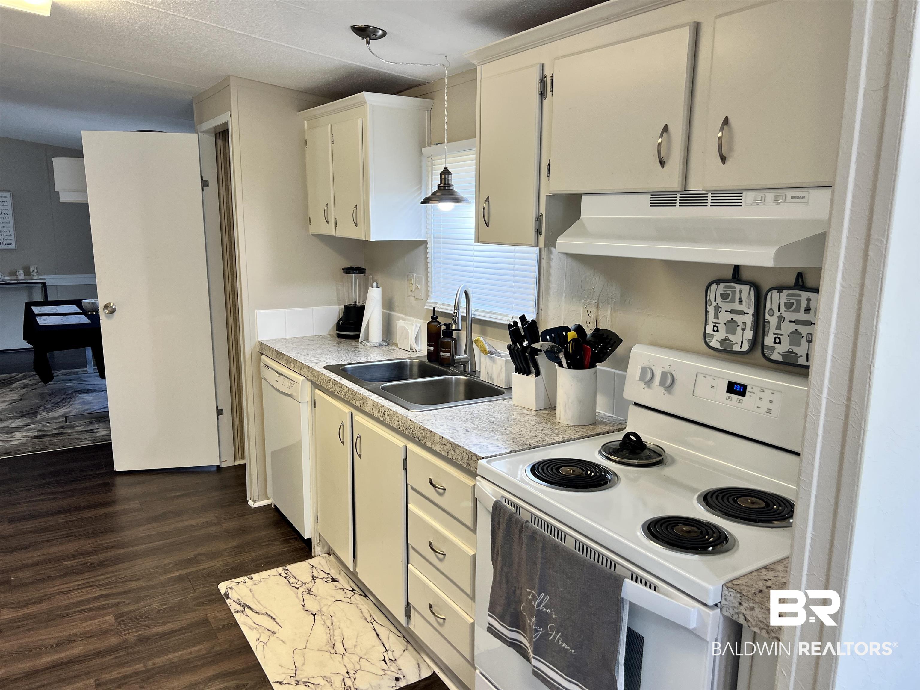 31750 Seminole Road West Seminole, AL 36574 - Photo 14 of 35