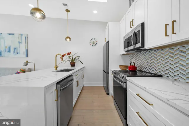 $410,000 | 1368 Bryant Street Northeast, Unit 4, Washington, DC 20018