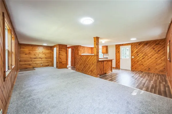 $110,000 | 560 County Highway, Gloversville, NY 12078