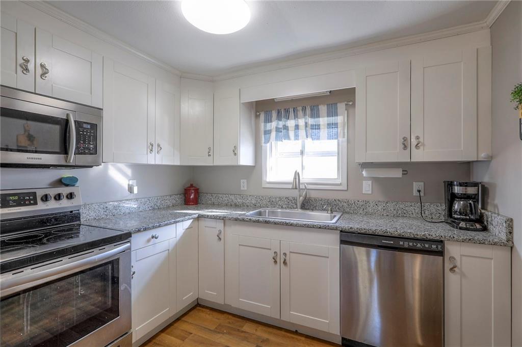 915 Dickinson Road Independence, MO 64050 - Photo 12 of 33