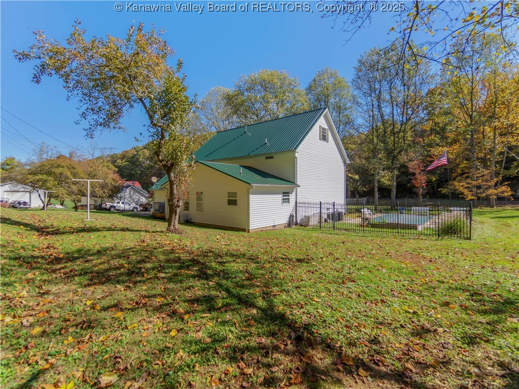 1061 Harmons Branch Road Winfield, WV 25213 - Photo 37 of 39 Gallery Image 37