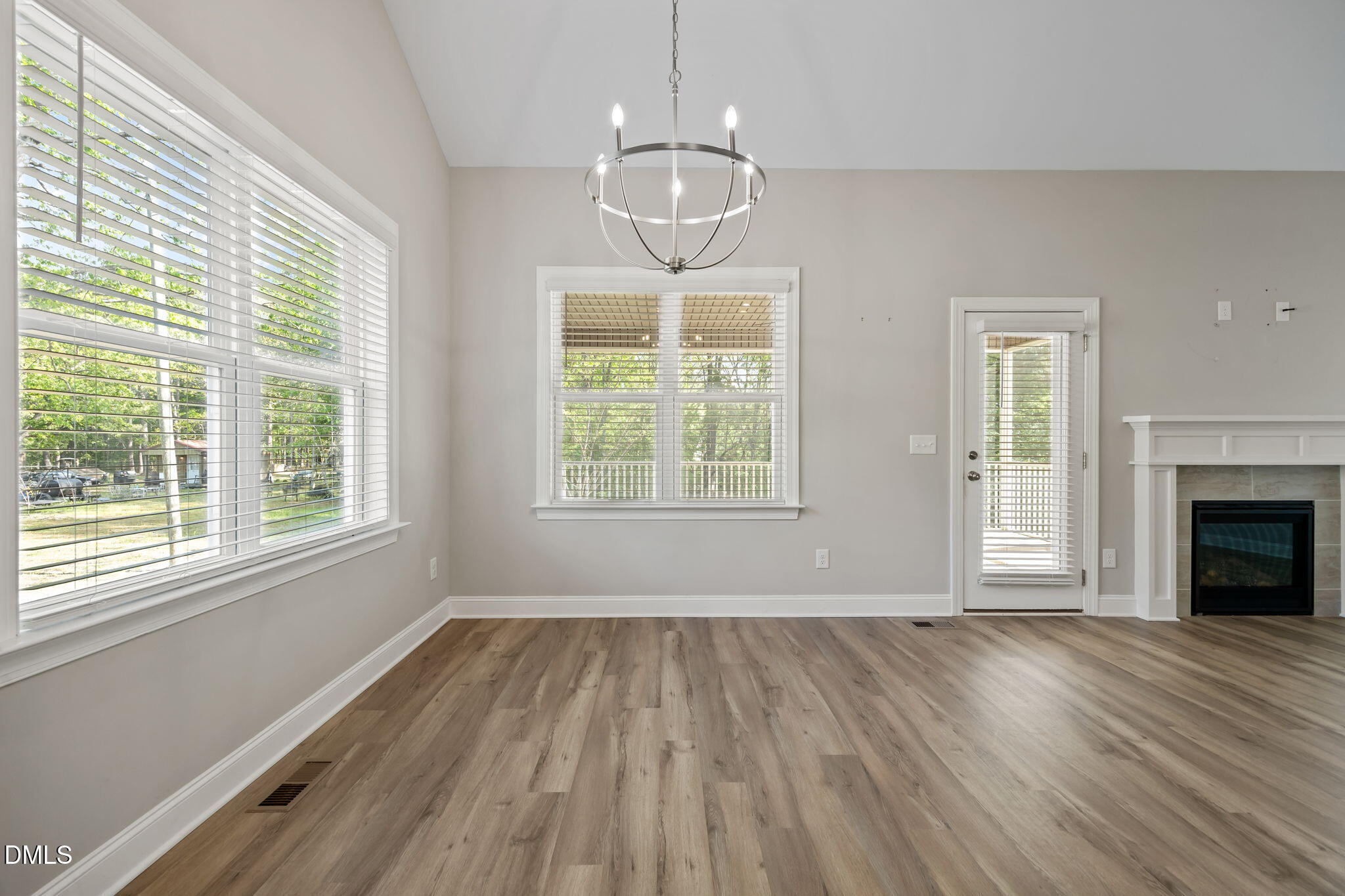 952 Brantleytown Road Zebulon, NC 27597 - Photo 10 of 34 952 Dining Room 2